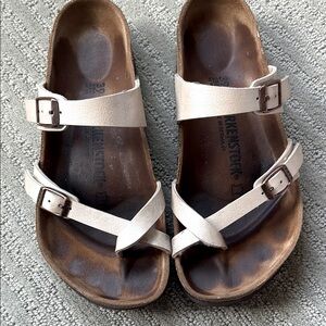 Birkenstock Mayari Leather Sandals